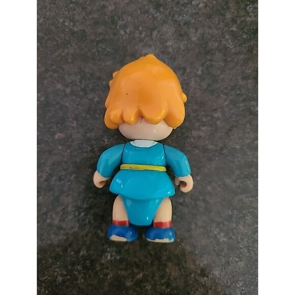 Caillou Sister Roise 2.75 Inches Figure  PBS Treehouse Playset HTF - Picture 2 of 4